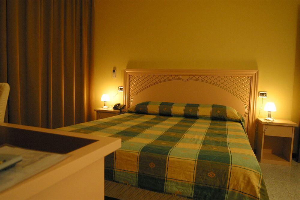 Aquamaris Hotel Sala Baganza Luaran gambar