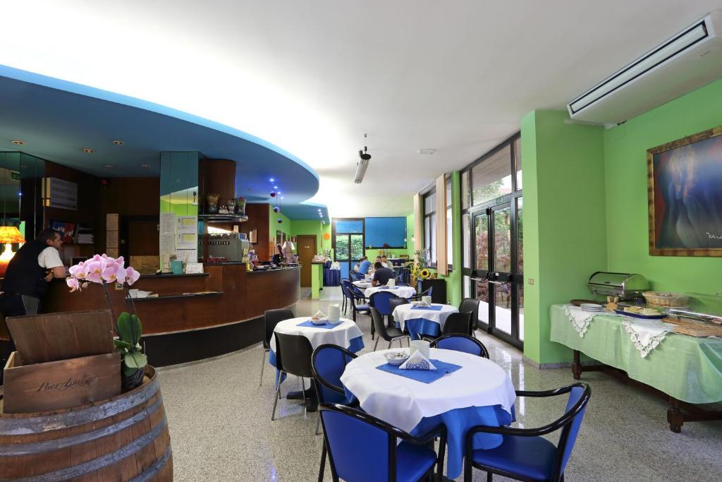 Aquamaris Hotel Sala Baganza Luaran gambar